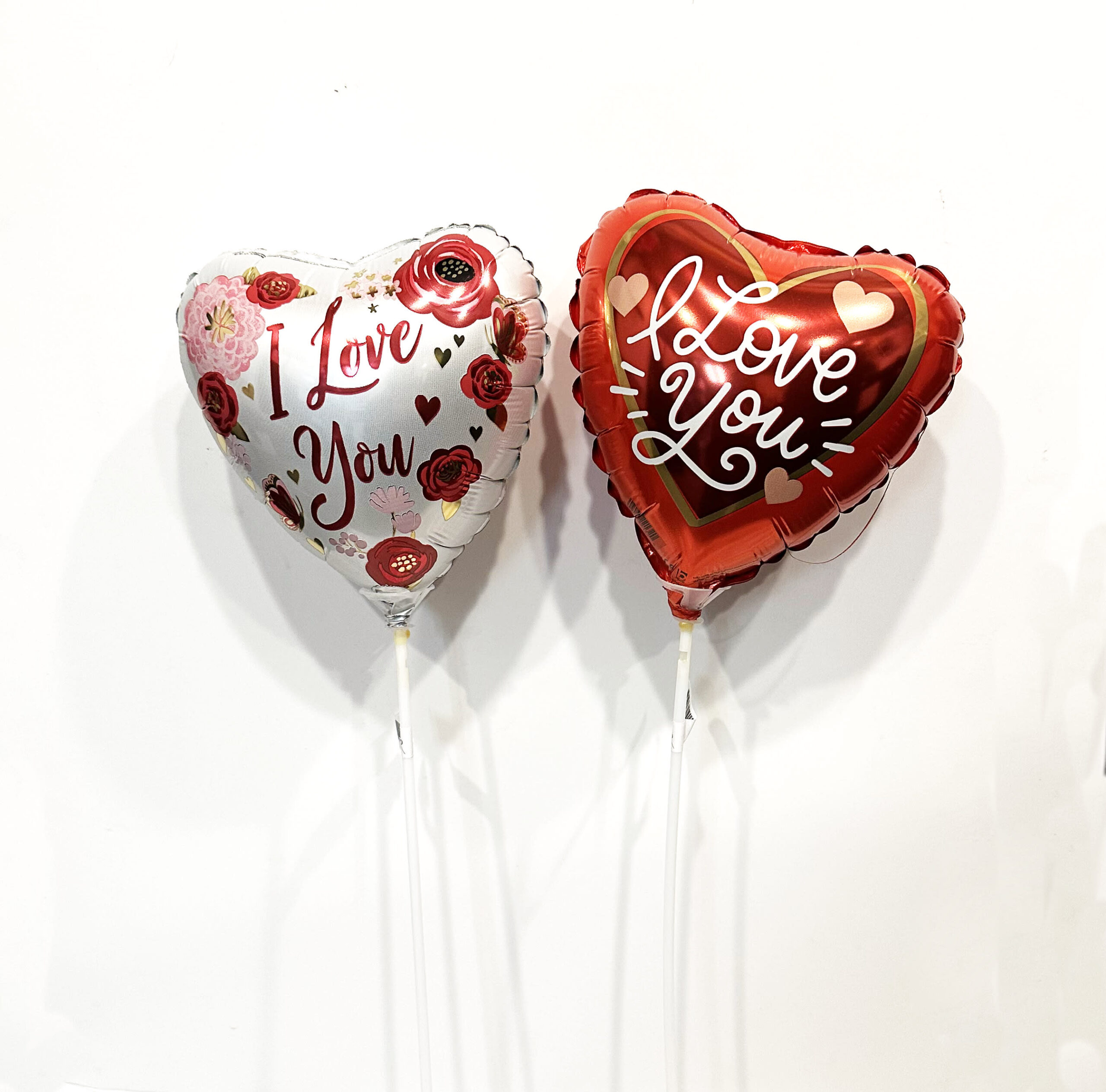 FLOWERS AT THE CRESCENT - LOVE YOU BALLOONS
